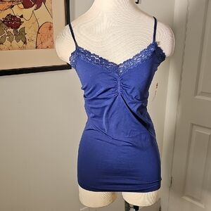 Blue Lace Trim Y2K CAMI. Women's Top. Blue. Size S/M. Very Good Used Condition.